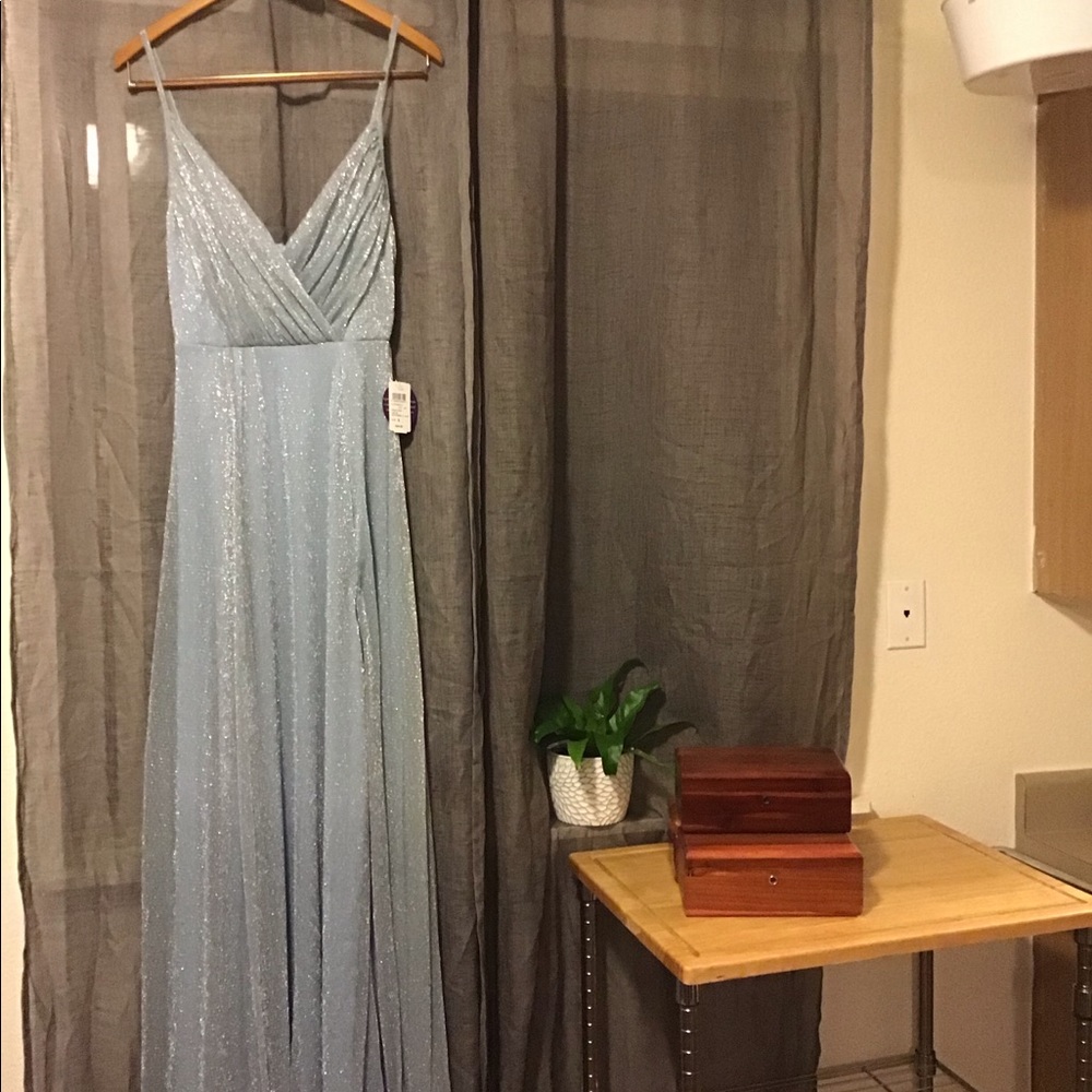 WINDSOR dress NWT baby blue size small